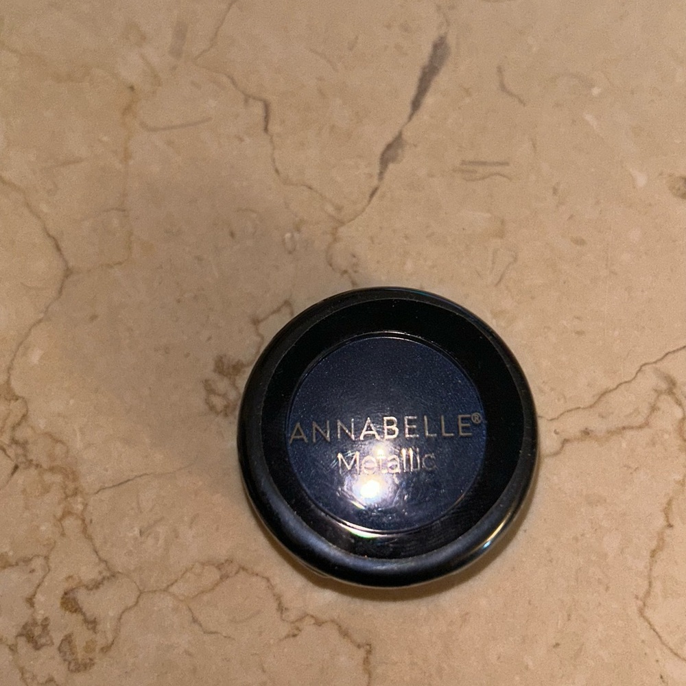 Navy blue metallic eyeshadow